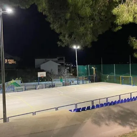 アパート Adria *